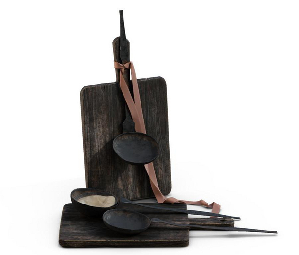 Nutmeg. December Eve Ladles