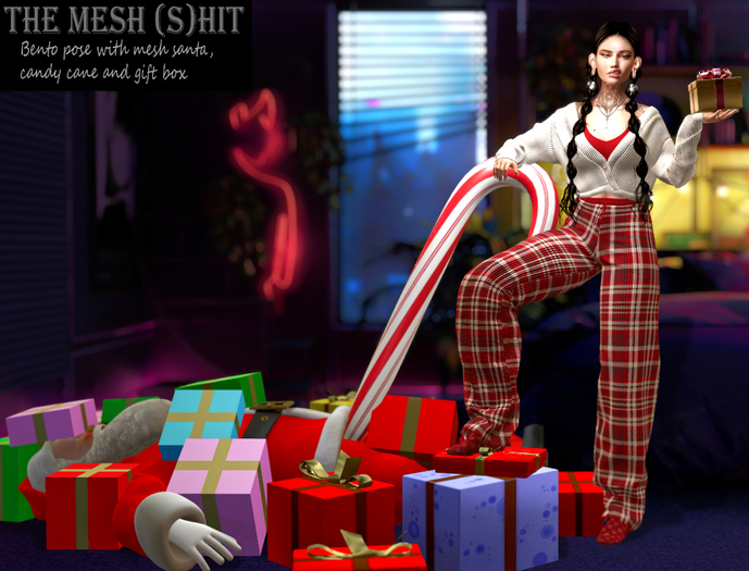 TM(s)H, kill santa pose