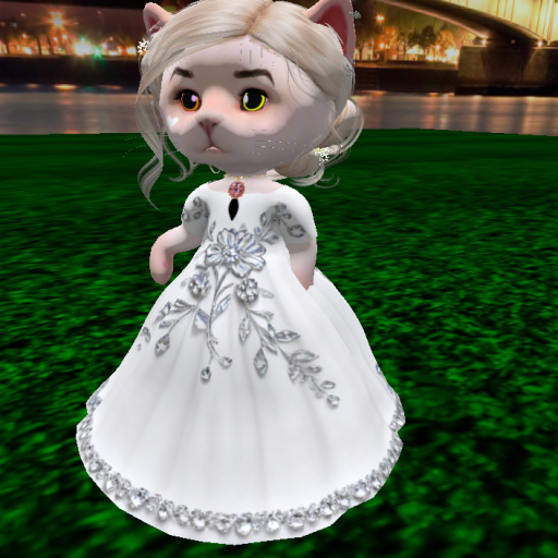 150 KABUTIHAN GOWN