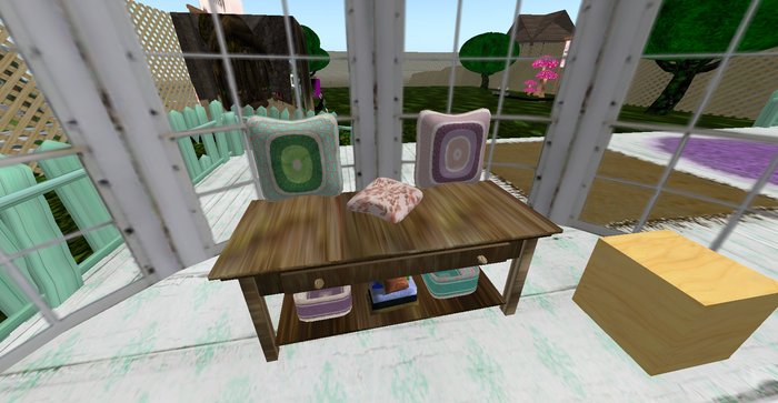 ALMOST FREE!!! WHIMSY'S SITTING PRETTY BENCH