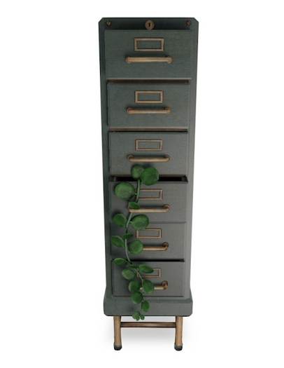 8. Myrrine. Anouk set small cabinet RARE