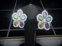 NotReality- Multicolor Crystal Flower Earrings