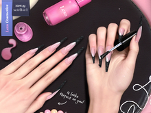 Lexa - Oscurial Coffin Nails.
