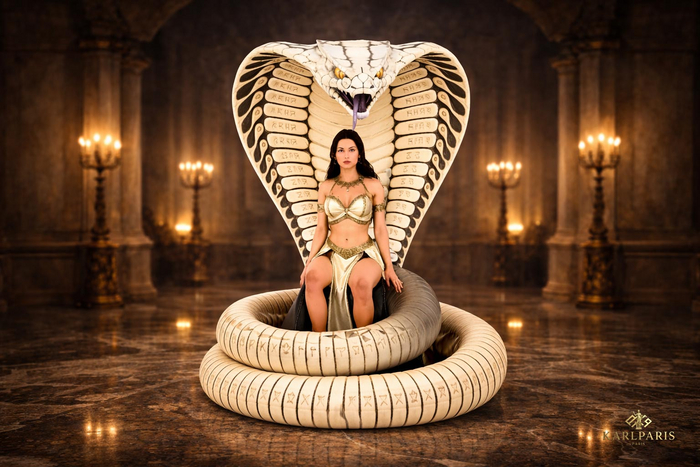 Serpent Throne Guardian
