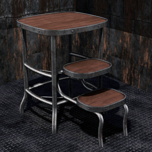 {Unflat Stuff} Vintage Kitchen Steps