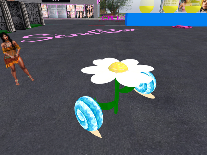 Snail and Flower Table