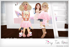 ** Tiny Tot Poses ** - 002 "Family portrait"