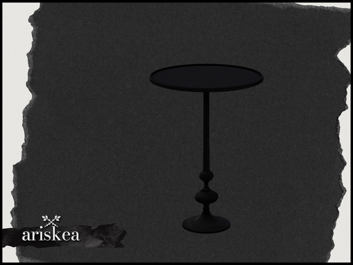 Ariskea[Vessel]  Simple Side Table
