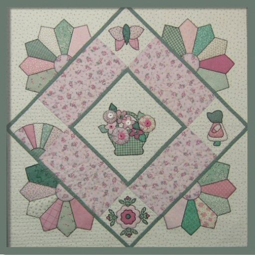 Unfolding Flower Basket Quilt (Boxed)