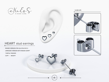 eXxEsS : Heart stud earrings
