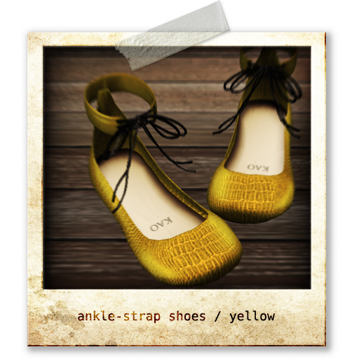 KAO : ankle-strap shoes / yellow