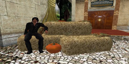 +GB+ Hang Out Hay Bales (box)
