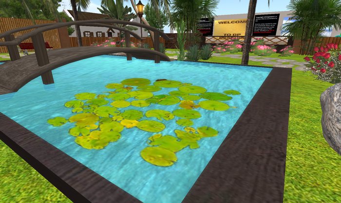 Bright-Green-Pads moving for your Garden Water