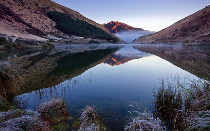 Great poster texture misty lake 2560x1600