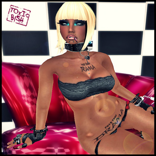 <Toxic Bish> Strip Top white