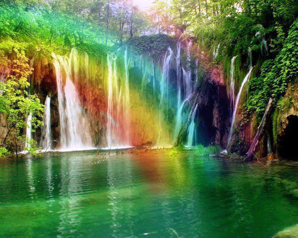 Rainbow Lagoon Privacy Screen 20x20 Alpha(boxed)