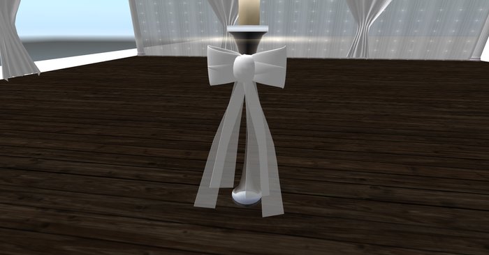 Flexi bow with tails