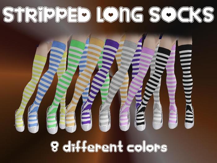 8 Stripped long socks *boxed*