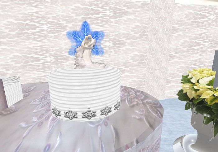 White winter wedding cake