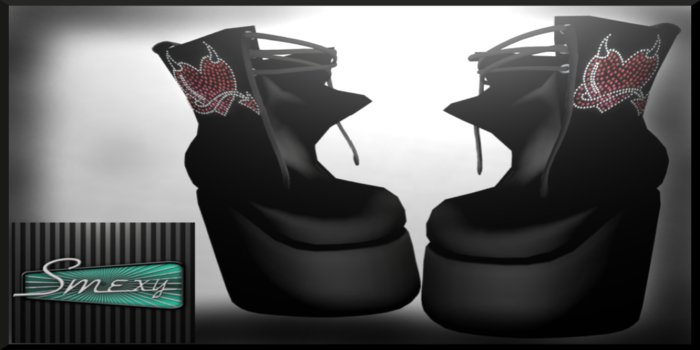 Smexy Plateau Boots Heart