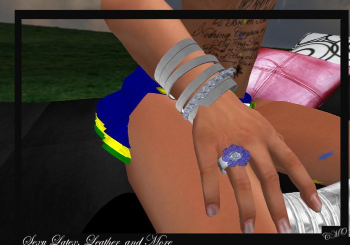 Silver Zapphire Diamond Flower Ring by CMO