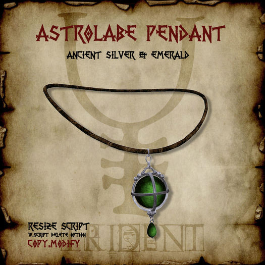 Astrolabe Pendant [Silver/Emerald]