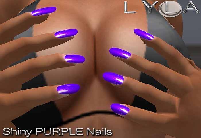 ! Lyla ! - Shiny Purple Nails