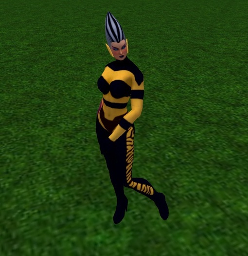 ARM - A Rigged Mesh - Miss Queen Bee!