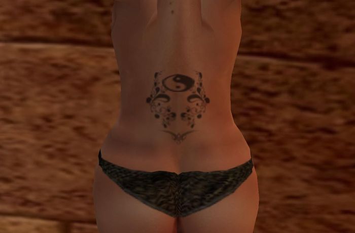 yin-yang tattoo