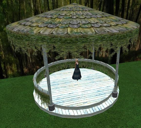 Old Gazebo, round, wood, white