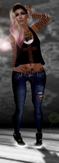 {ERA} Leo Cross Tank