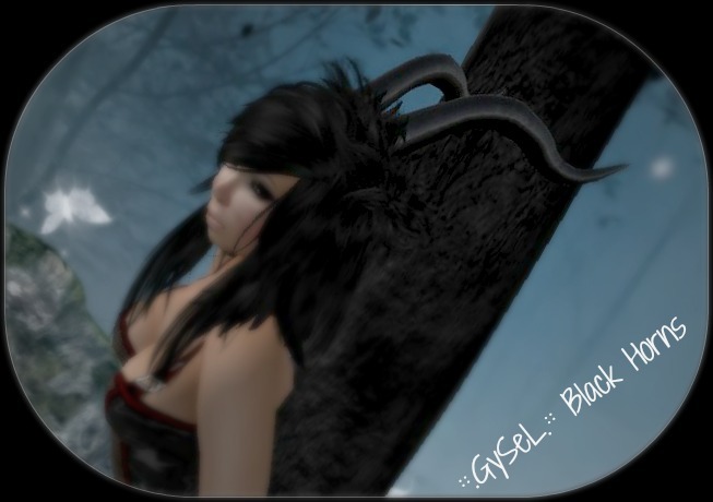 ::.GySeL.:: Black Horns