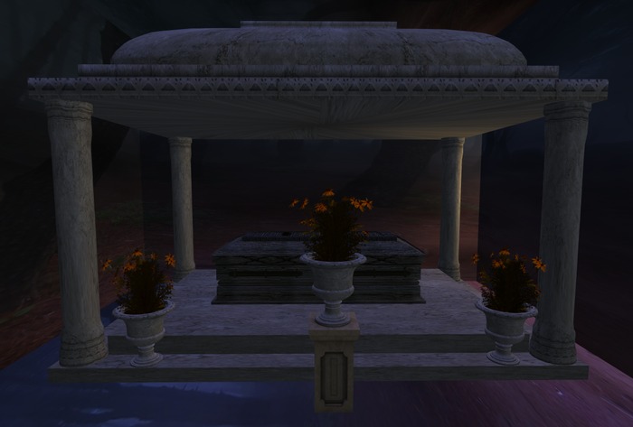 Open Crypt w/ Flower Urns 20P C/M/nT