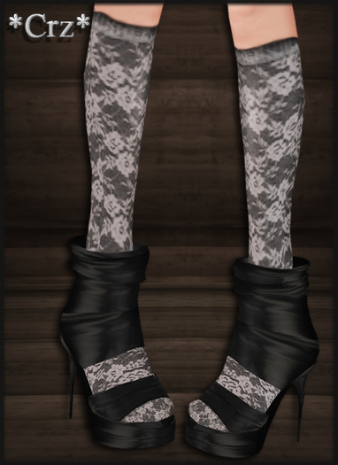 *Crazy* Sentenced Shoes & Socks