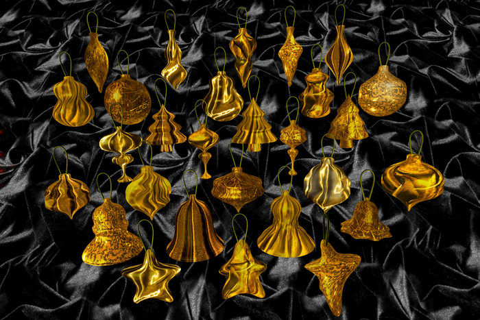 KKKS ornaments gold 28count