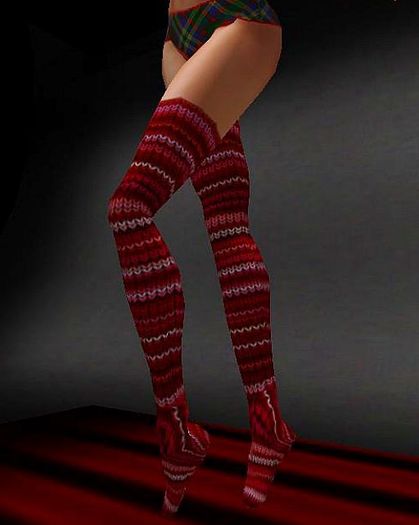 PROMO RED STRIPE KNITTED LONG SOCKS