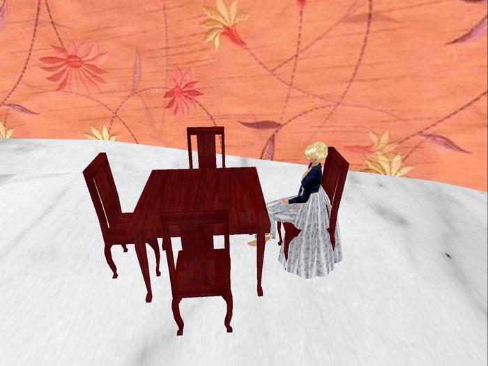 Queen Anne Table, 5 PRIMS