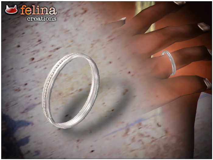 Ring - dotted silver