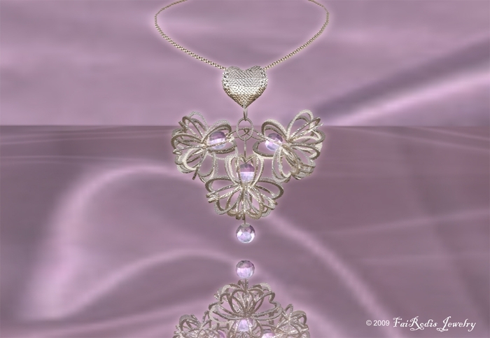 FaiRodis Symphony of love necklace