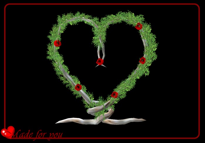 Illuminated heart shaped tree