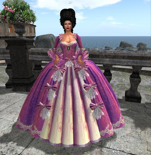 Lady-Camea-lilac
