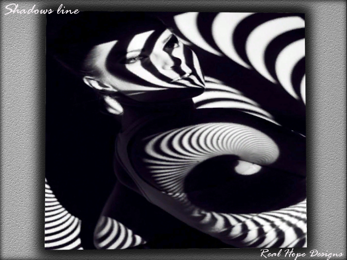 Real Art - Shadows 0532