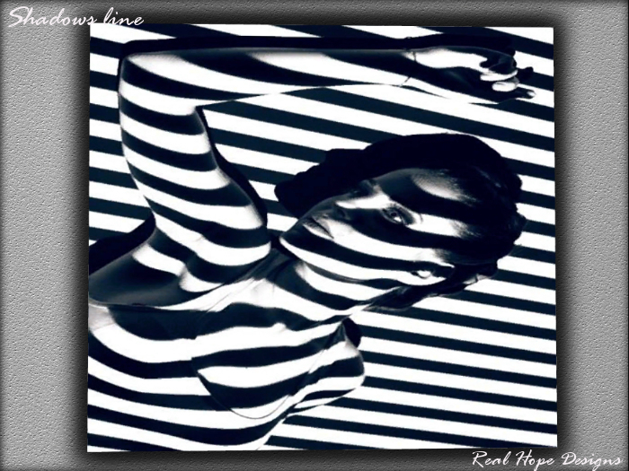 Real Art - Shadows 0531