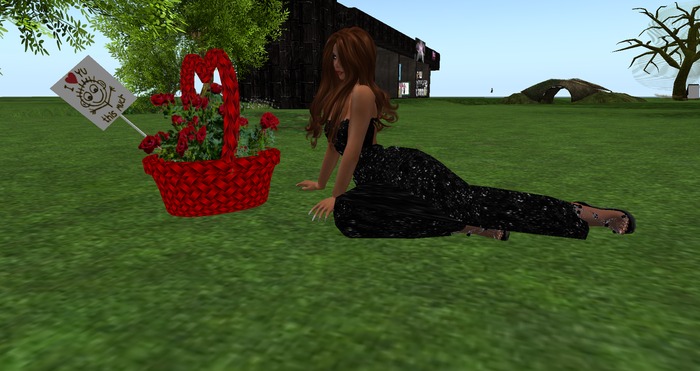 basket with red roses