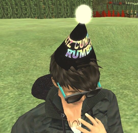 Party hat / Gorro de fiesta