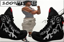 Tween Designs !!!.......HighTop sneaker White/black