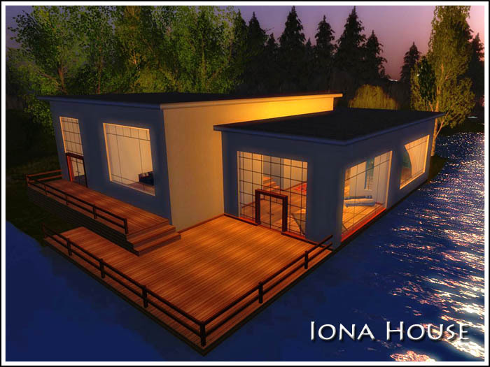 Iona House (Boxed)