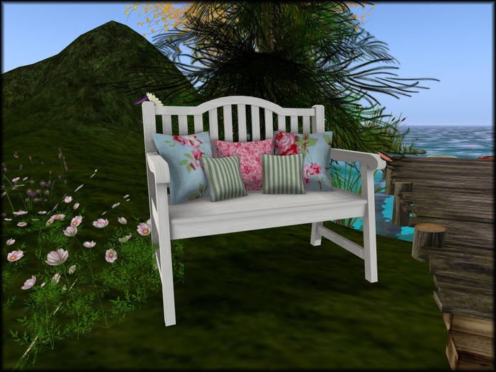 -*-Morrigans Closet-*- Garden Ponder Bench - Spring