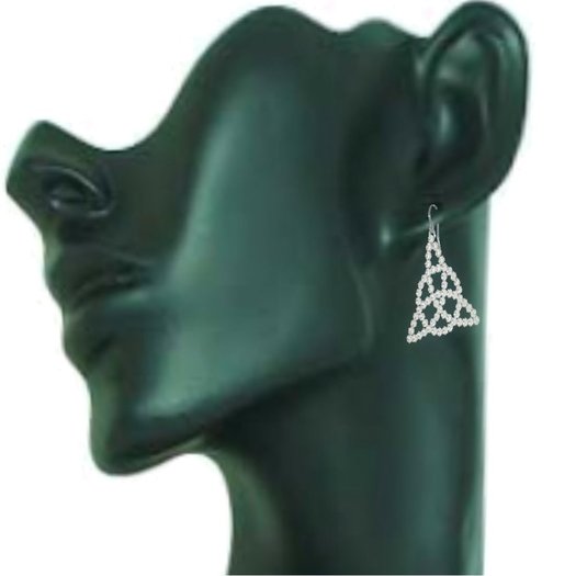 -P3- Triquetra Diamond Earring PROMO