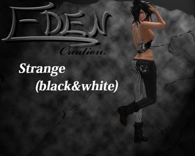 STRANGE BLACK&WHITE